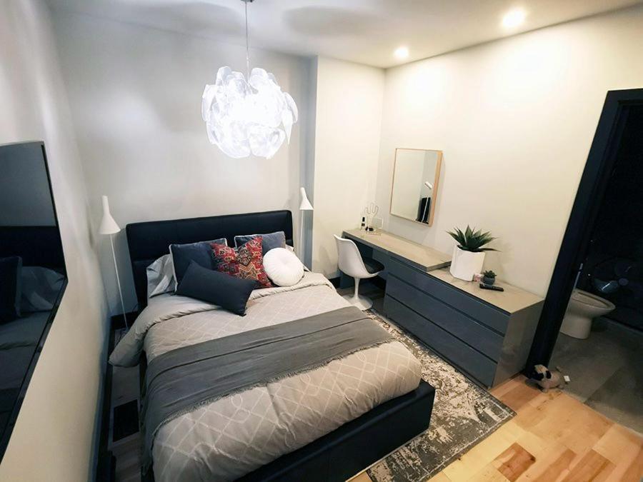 Private Room & Private Bathroom In Le Plateau Montreal Exterior foto